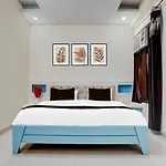 Hotel Cozy Cave Near Delhi Airport
