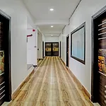 Hotel Cozy Cave Near Delhi Airport